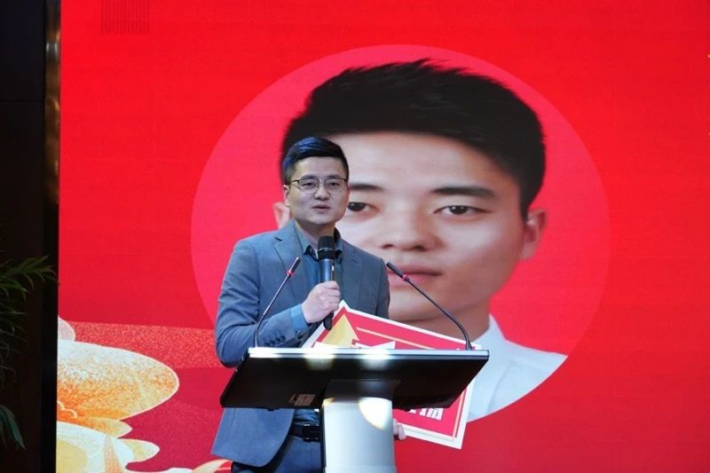 迎新春·话未来%7CQY千亿国际集团举办2023年第1期青年沙龙_18f1053d.jpg